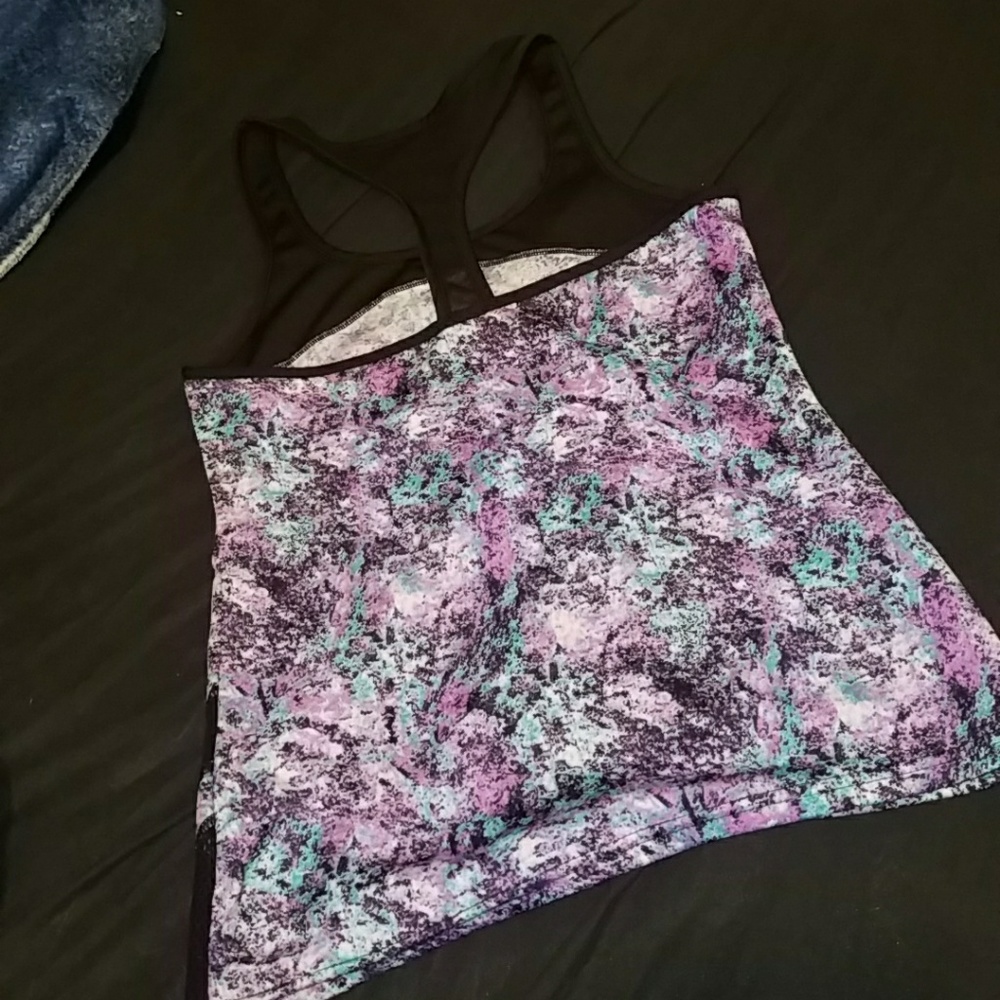 Workout shirt